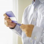幸福のカギは生活水準を上げないこと――年収800万円だけど節約を徹底する独身男性「家は北区の1K。ユニクロは高級品、下着類はGU」