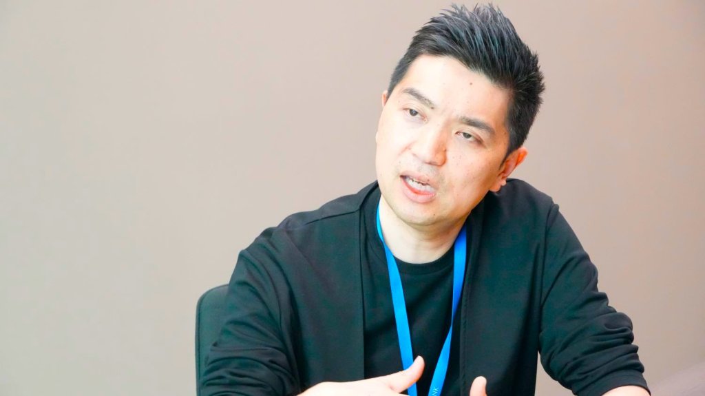 住信SBIネット銀行 執行役員 人事・データサイエンス担当 酒井剛士:早稲田大学大学院ファイナンス研究科修了。大手銀行で個人営業、リテールビジネス企画、市場運用・ALM業務、海外駐在を経て、人事部で人事業務全般の責任者を務める。2024年より現職。