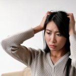 「旦那さん高給取りだから働かなくていいじゃん」同僚の言動がストレス！ 反撃LINEを決意した女性に賛否