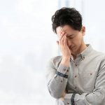 女友達に「10万円のバッグ」を要求された既婚男性　「ただの友達には無理」と絶縁