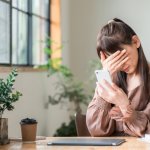 友人がSNS不倫？「子供どうするの？」と忠告した結果 →「寂しい人」と罵られ、絶縁した女性