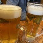 ビールのジョッキに「ヒビがある！」と騒ぐ客　高校生バイトが笑いながら指摘した”衝撃の事実”