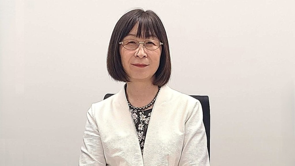 インテージホールディングス 上席執行役員 CIO（最高情報責任者） 酒井和子：1982年に社会調査研究所（当時）へ入社し、ITエンジニアとして活躍。人事部長などを経て、2023年9月より現職。同社ビジネスインテリジェンス事業担当、インテージテクノスフィア 取締役社長（代表取締役） を兼任。
