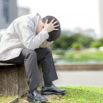 職場の屈辱すぎるルール　トイレは派遣だけ別の場所、しかも「漏れそうな時は外の植え込みで…」