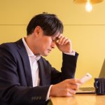 「プロパーの55歳以上の管理職が軒並み退職」 親会社の出向者は残る“理不尽リストラ”に愛想を尽かした男性